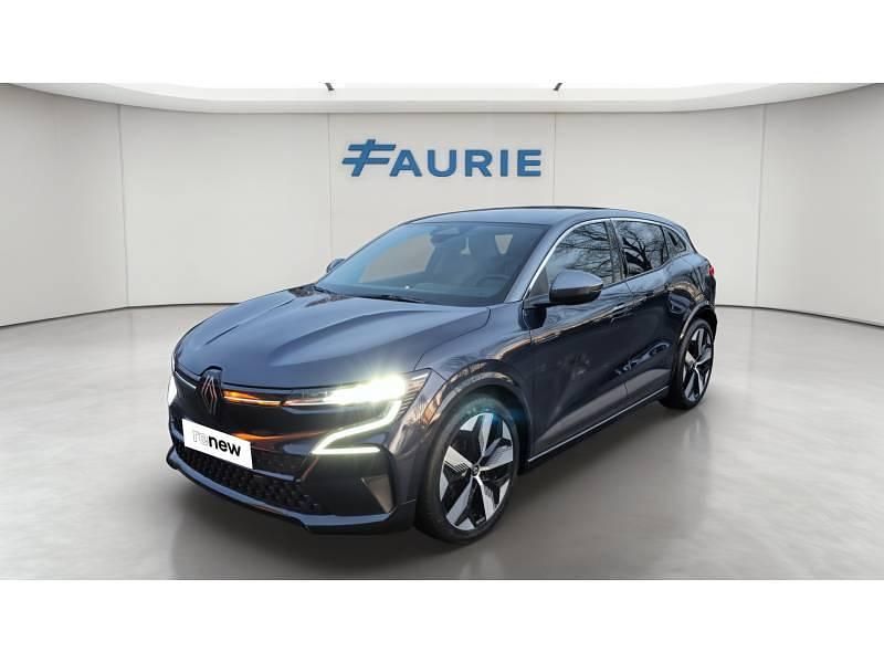 Occasion Renault Megane E-Tech Techno 161 kW (220 ch) 2022 Bleu Berline