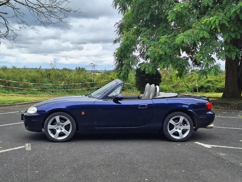 Bleu Utilisé 2003 Mazda MX5 Cabriolet | 6 000 € - Image 1/4