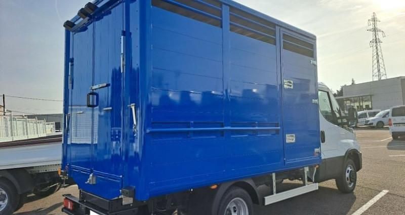 Nouvelle Iveco Daily 176 ch (129 kW) 2025