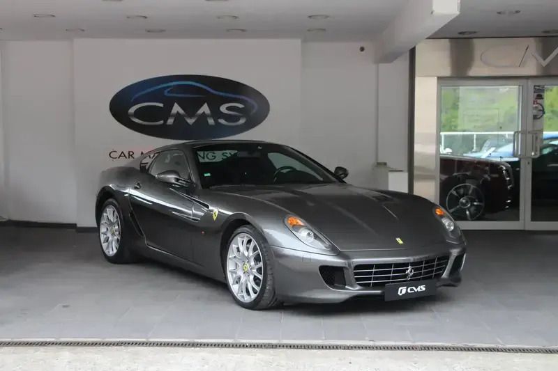 Gris Utilisé 2008 Ferrari 599 Coupé | 139 900 € - Image 1/4