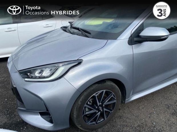Gris Utilisé 2023 Toyota Yaris Hybrid Design | 20 490 € (Super prix) - Image 1/4