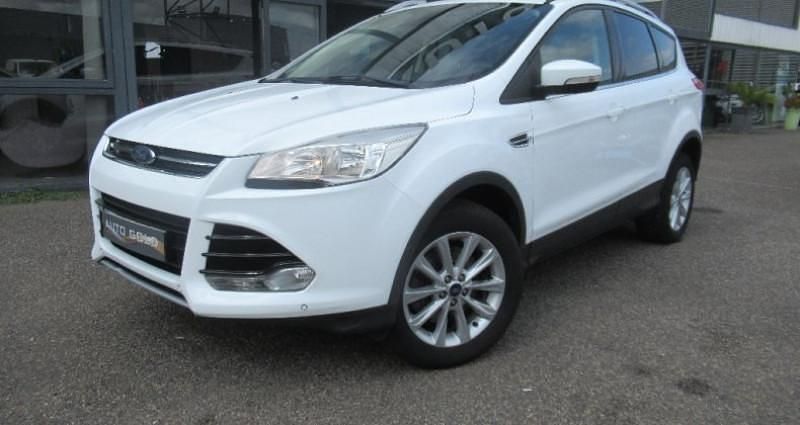 Utilisé 2016 Ford Kuga Titanium SUV | 10 990 € (Prix juste) - Image 1/4