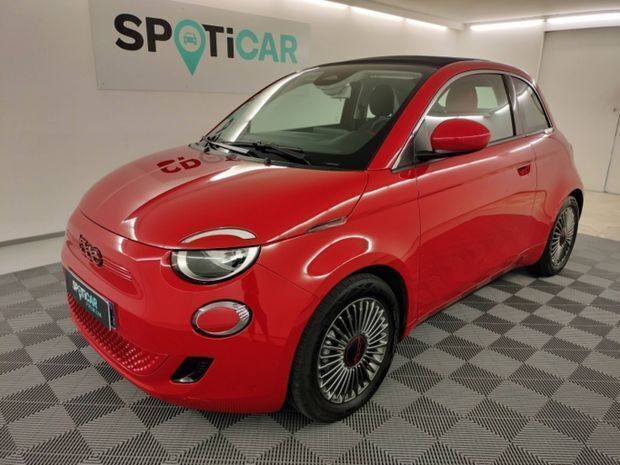 Utilisé 2022 Fiat 500e Red Cabriolet | 18 390 € (Prix assez cher) - Image 1/4