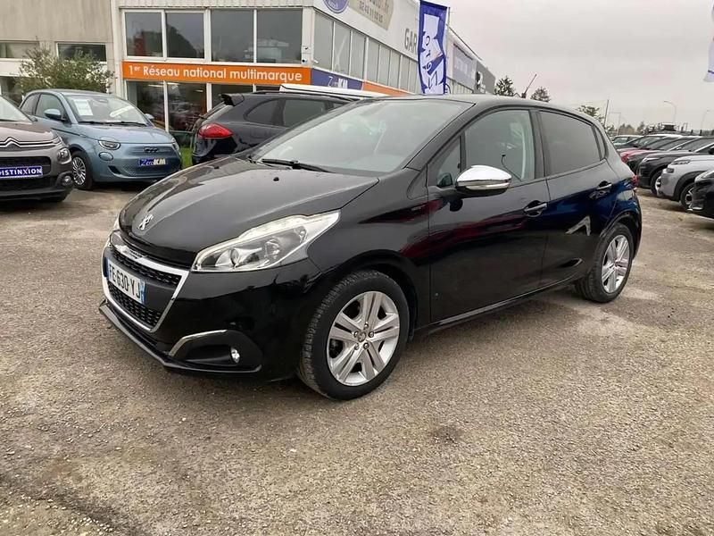 Noir Occasion 2019 Peugeot 208 Signature Sky Citadine | 10 480 € (Prix cher) - Image 1/4
