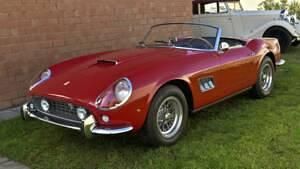 Autres Utilisé 1962 Ferrari 250 Coupé | 925 926 € - Image 1/4
