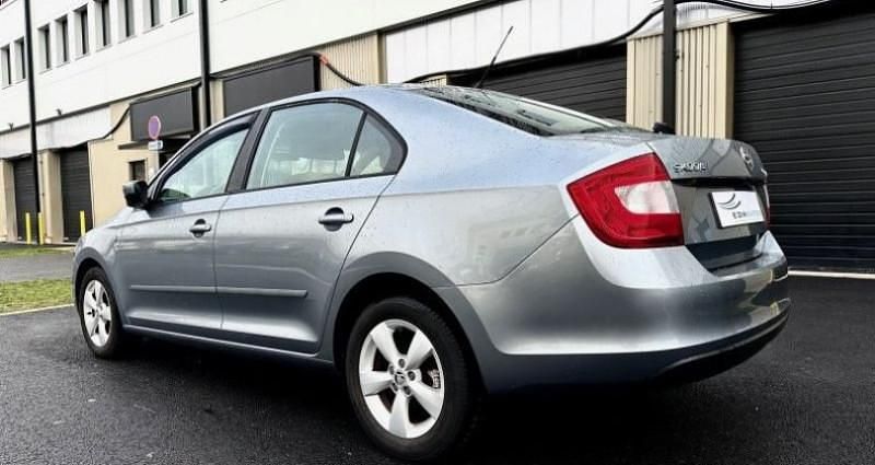 Occasion Skoda Rapid Ambition 86 ch (63 kW) 2013 Gris Citadine