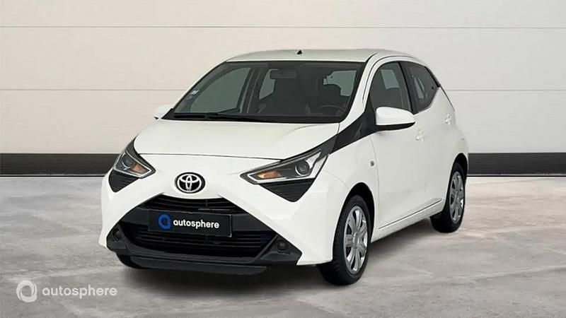Gris Occasion 2019 Toyota Aygo X-play Citadine | 9 999 € (Prix juste) - Image 1/4