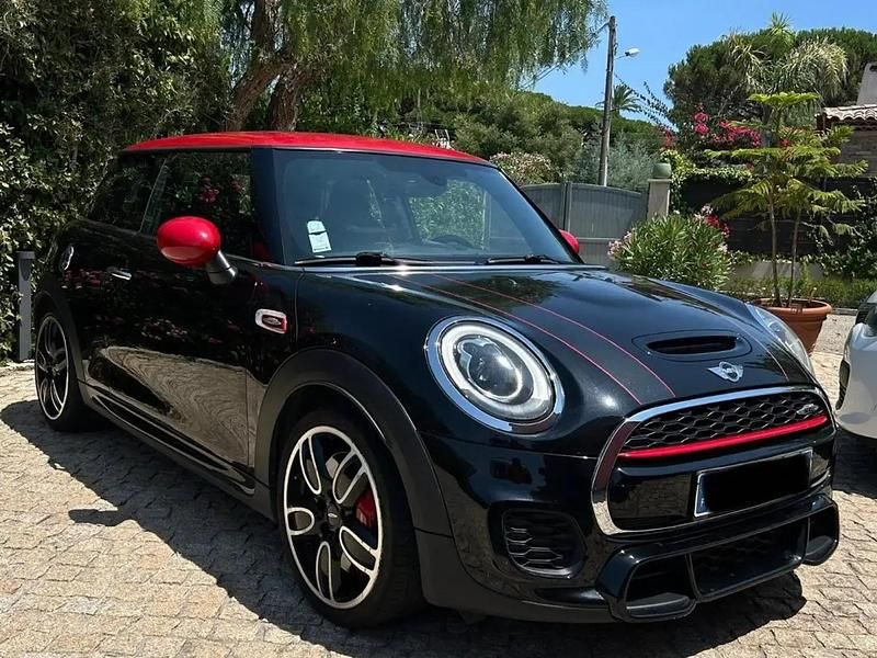 Noir Utilisé 2017 Mini Cooper Hatch Citadine | 21 890 € - Image 1/4