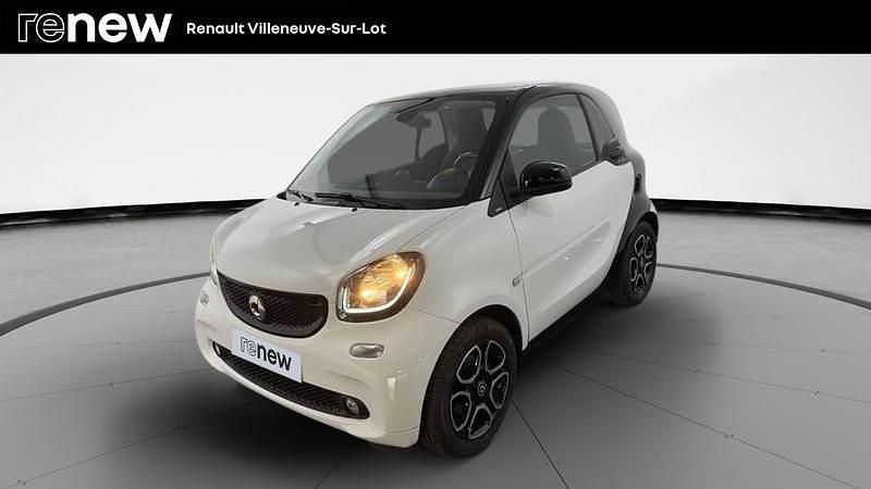 Blanc Utilisé 2016 Smart ForTwo Coupé Prime Coupé | 10 990 € (Prix juste) - Image 1/4