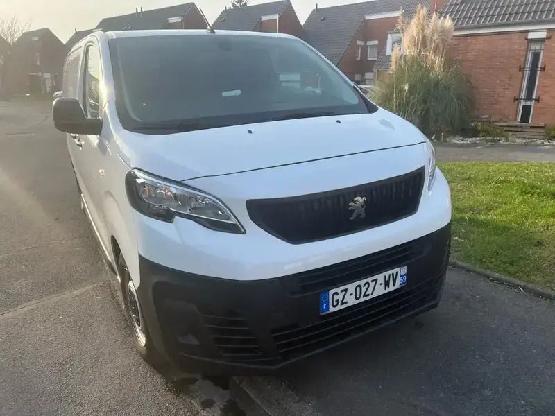 Utilisé 2022 Peugeot Expert S Van | 16 900 € (Super prix) - Image 1/4