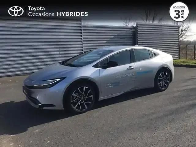 Gris mineral Utilisé 2024 Toyota Prius Design Berline | 40 500 € - Image 1/4