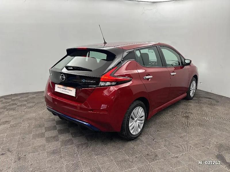 Occasion Nissan Leaf Visia 22 kW (30 ch) 2021 Rouge Citadine