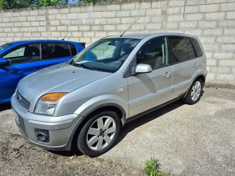 Argent Utilisé 2009 Ford Fusion Break | 6 400 € - Image 1/2