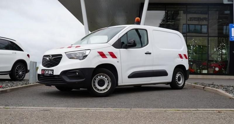 Utilisé 2021 Opel Combo Monospace | 11 650 € (Super prix) - Image 1/4