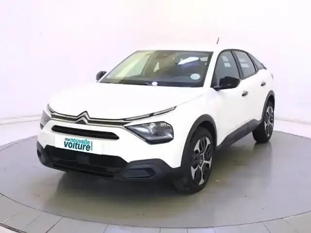 Blanc Utilisé 2024 Citroën C4 PureTech Berline | 15 690 € (Super prix) - Image 1/4