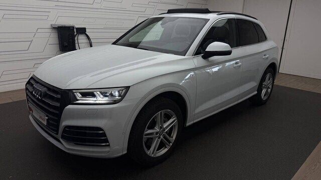 Blanc glacier métallisé Utilisé 2020 Audi Q5 S-Line SUV | 42 990 € (Prix juste) - Image 1/4
