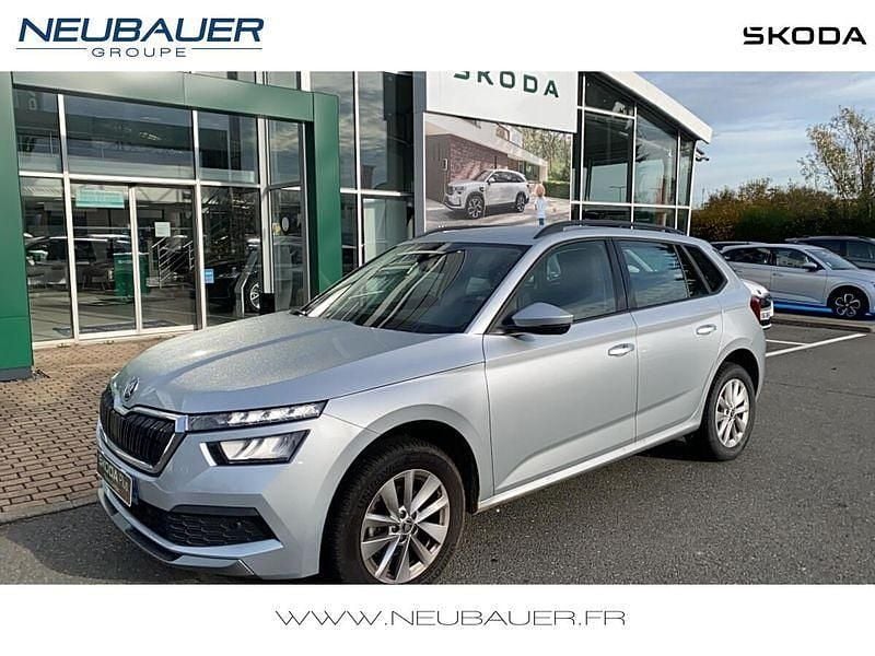 Gris Utilisé 2023 Skoda Kamiq Business Line SUV | 21 890 € (Prix juste) - Image 1/4