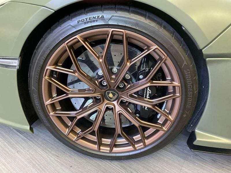 Occasion Lamborghini Revuelto 825 ch (606 kW) 2024 Vert Coupé