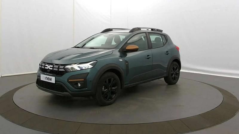 Vert Occasion 2025 Dacia Sandero Extreme Citadine | 16 950 € (Prix juste) - Image 1/4