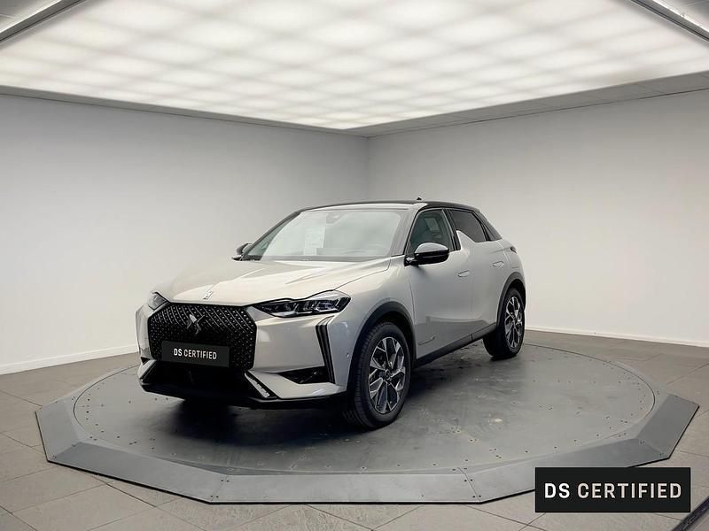 Blanc Nouvelle 2025 DS Automobiles DS3 Crossback E-Tense SUV | 44 990 € - Image 1/4
