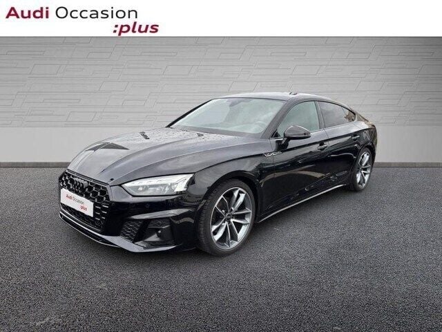 Noir mythe métallisé Utilisé 2024 Audi A5 Sportback Competition Berline | 46 489 € (Prix juste) - Image 1/4
