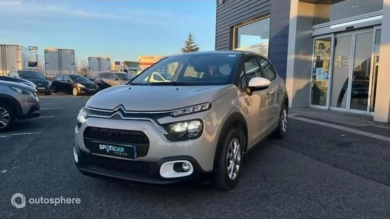 Jaune Occasion 2024 Citroën C3 PureTech Berline | 10 999 € (Bon prix) - Image 1/4