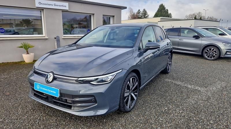 Occasion 2025 VW Golf Edition Berline | 35 890 € (Prix cher) - Image 1/4