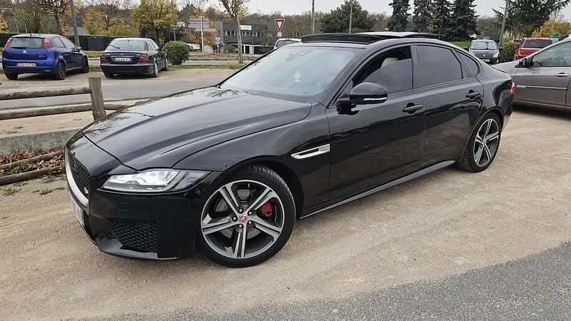 Noir Utilisé 2016 Jaguar XF S Berline | 26 500 € - Image 1/4