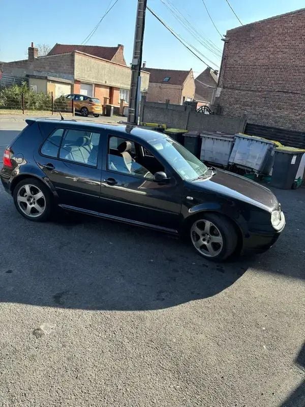Noir Utilisé 2000 VW Golf IV Berline | 6 500 € (Bon prix) - Image 1/4