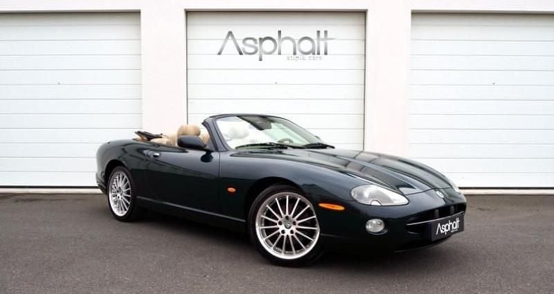 Vert Occasion 2006 Jaguar XK8 Cabriolet | 31 990 € - Image 1/4
