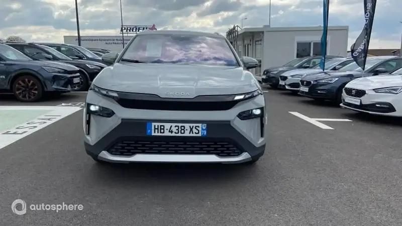 Gris Utilisé 2025 Skoda Elroq Clever SUV | 37 999 € (Prix juste) - Image 1/2
