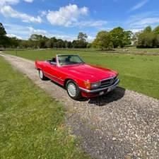 Rouge Utilisé 1989 Mercedes SL300 Cabriolet | 42 557 € - Image 1/4