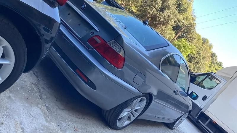 Gris Occasion 2003 BMW 330 Coupé | 3 400 € - Image 1/4