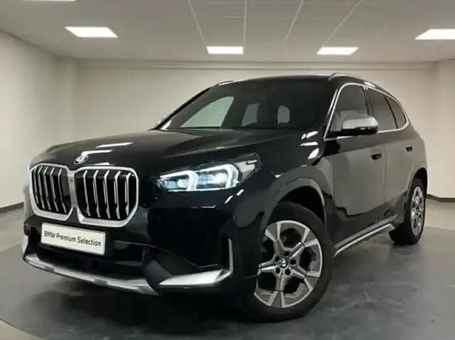 Noir Occasion 2022 BMW X1 xLine SUV | 34 490 € (Prix assez cher) - Image 1/4