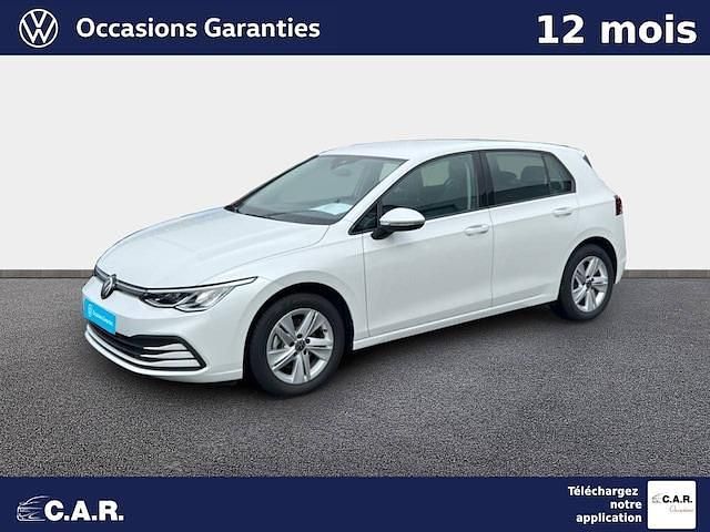 Blanc Utilisé 2024 VW Golf VIII Life Berline | 25 980 € (Prix juste) - Image 1/4