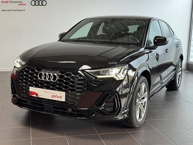 Noir mythe métallisé Utilisé 2022 Audi Q3 Sportback S-Line SUV | 38 999 € (Prix juste) - Image 1/4