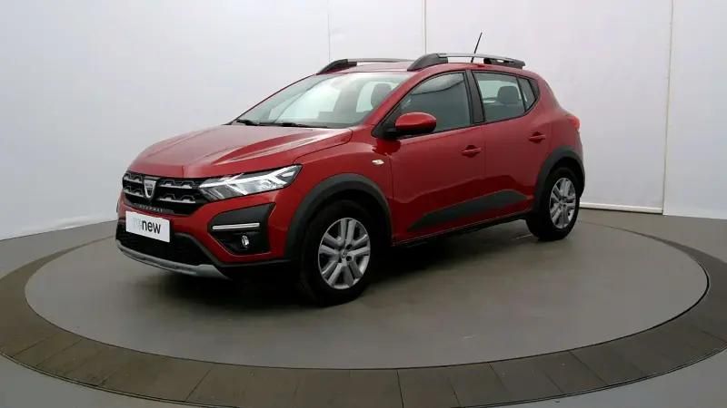 Rouge Utilisé 2022 Dacia Sandero Comfort Citadine | 14 590 € (Prix juste) - Image 1/4