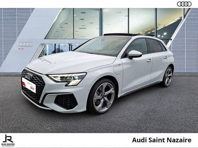 Blanc glacier métallisé Occasion 2021 Audi A3 Sportback e-tron S-Line Citadine | 29 990 € (Prix assez cher) - Image 1/4