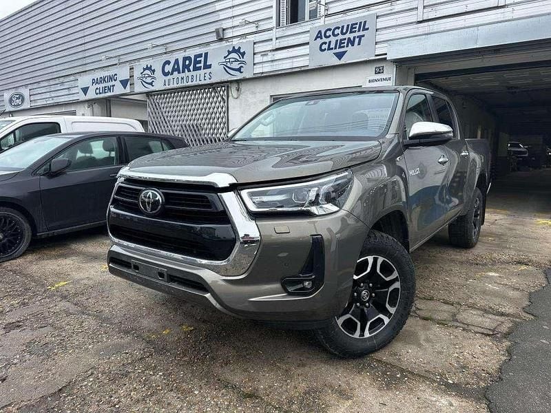 Occasion Toyota HiLux 150 ch (110 kW) 2024 Pick-up