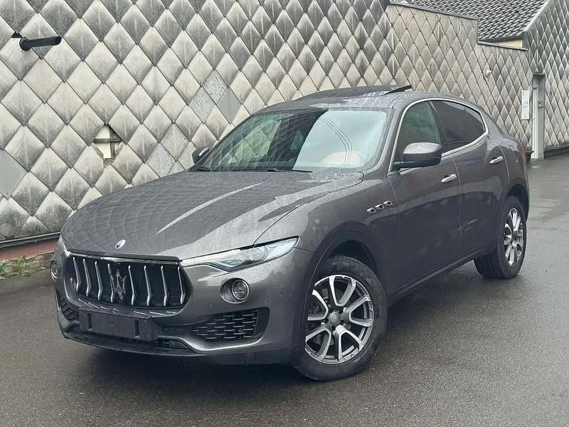 Gris Utilisé 2016 Maserati Levante SUV | 21 990 € - Image 1/4