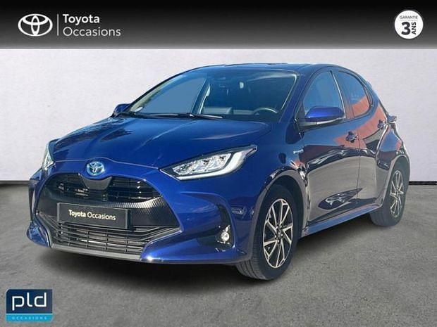 Bleu Utilisé 2023 Toyota Yaris Hybrid Design | 21 990 € (Bon prix) - Image 1/4