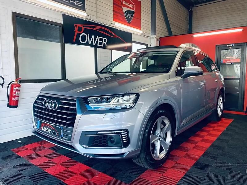 Gris Occasion 2017 Audi Q7 SUV | 29 990 € - Image 1/4