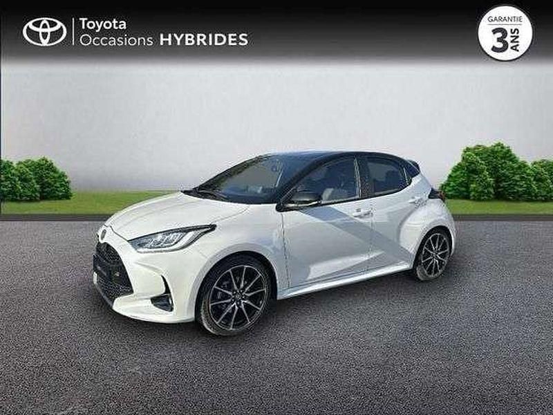 Occasion 2023 Toyota Yaris Hybrid Sport Berline | 21 990 € (Prix assez cher) - Image 1/1