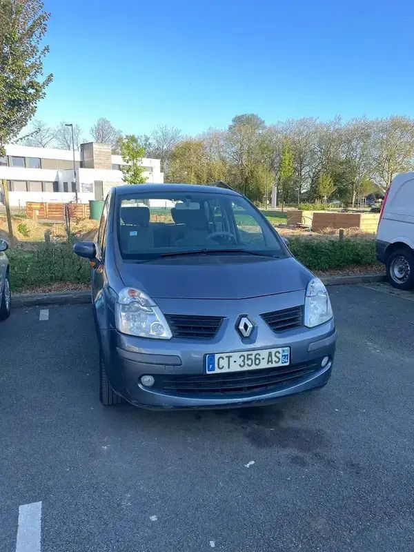 Utilisé 2007 Renault Modus Expression Monospace | 2 299 € (Prix juste) - Image 1/4