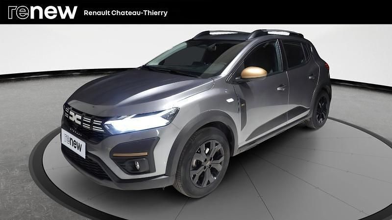 Gris Occasion 2025 Dacia Sandero Extreme Citadine | 14 900 € (Bon prix) - Image 1/4