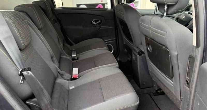 Occasion Renault Scénic III Dynamique 106 ch (77 kW) 2010 Monospace
