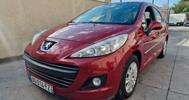 Rouge Utilisé 2009 Peugeot 207 Premium Citadine | 4 450 € (Prix juste) - Image 1/4