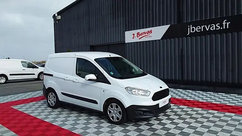 Blanc Utilisé 2018 Ford Transit Trend Van | 10 990 € - Image 1/4