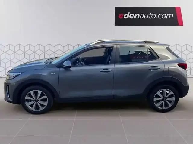 Occasion Kia Stonic 100 ch (73 kW) 2023 Astro grey SUV