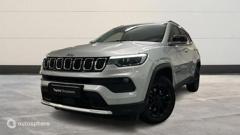 Blanc Utilisé 2021 Jeep Compass Limited SUV | 21 490 € (Prix juste) - Image 1/4